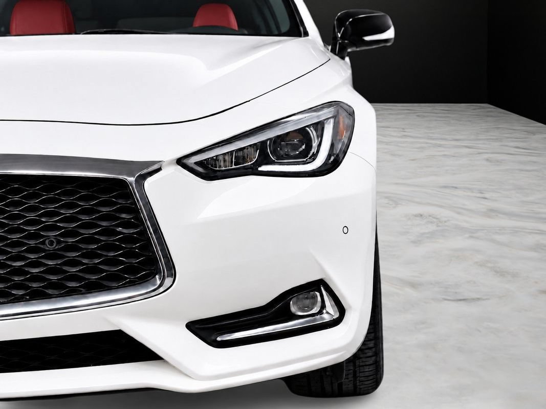 Used 2019 INFINITI Q60 Red Sport 400 AWD/4WD image 9