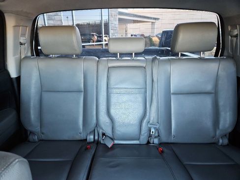 Used 2012 Toyota Tundra Limited w/ Memory Pkg image 17