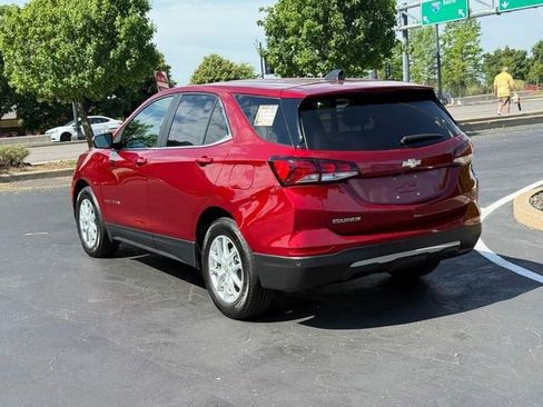 Used 2024 Chevrolet Equinox LT w/ LPO, Floor Liner Package FWD image 3