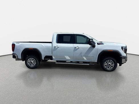 New 2026 GMC Sierra 2500 SLE w/ SLE Value Package; AWD/4WD image 2