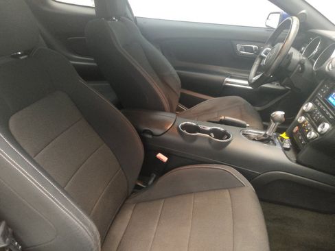 Used 2016 Ford Mustang Coupe w/ Equipment Group 051A RWD image 21
