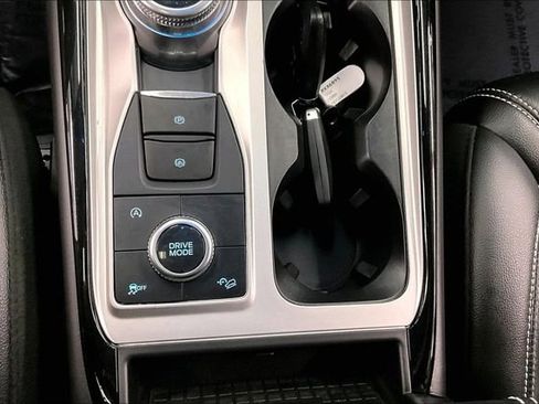 Used 2024 Ford Explorer ST w/ Technology Package image 40