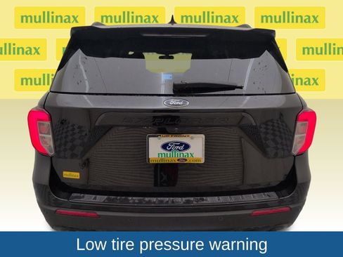 Certified 2023 Ford Explorer ST-Line w/ Class IV Trailer Tow Package image 37