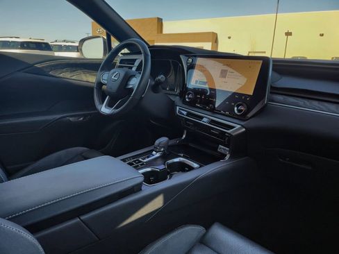 Used 2023 Lexus RX 350 350h Luxury image 25