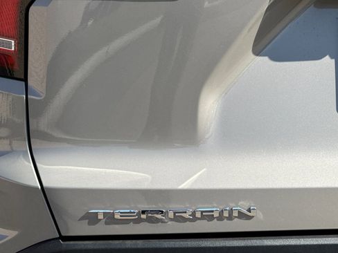 New 2026 GMC Terrain Elevation w/ Elevation Premium Package FWD image 27