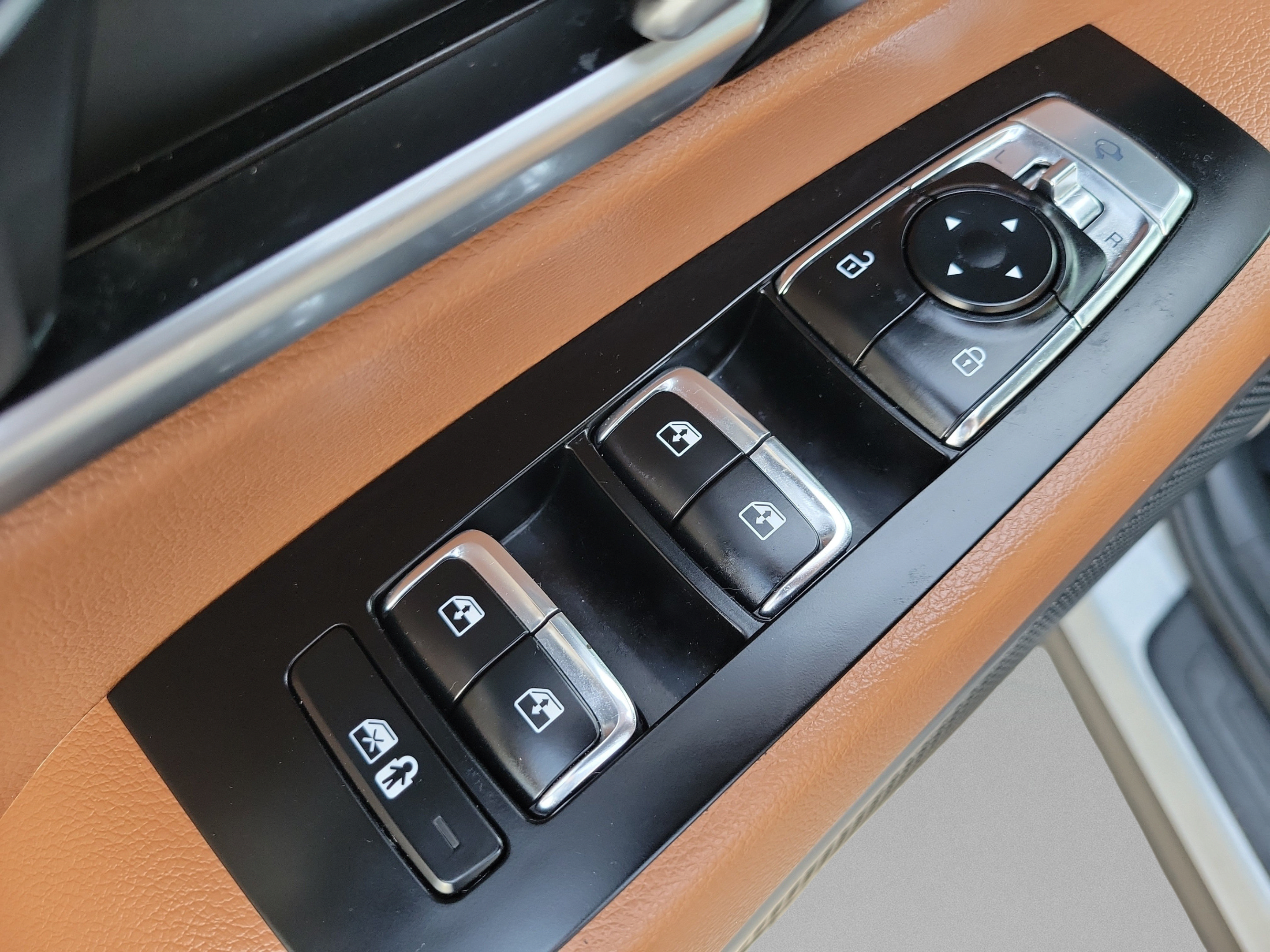 Certified 2024 Kia Telluride EX X-Line AWD/4WD image 17