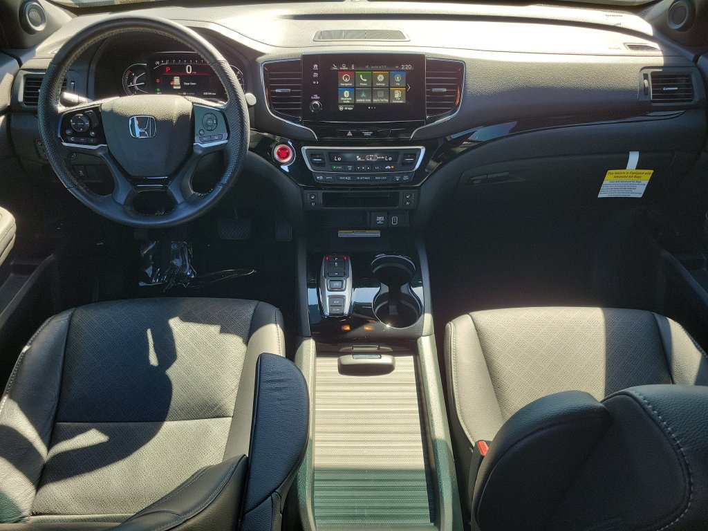 Used 2023 Honda Passport Elite image 14