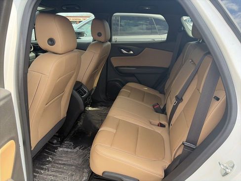 Used 2023 Chevrolet Blazer Premier image 10