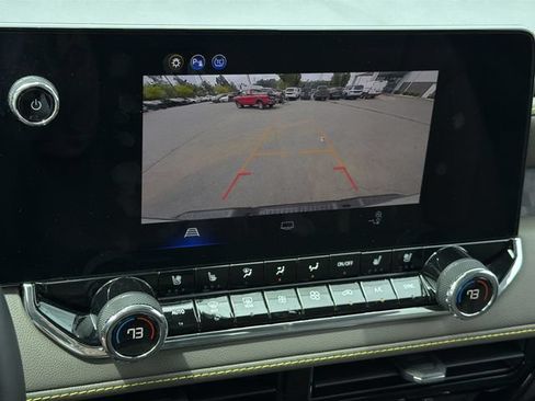 Used 2025 Chevrolet Colorado ZR2 AWD/4WD image 25
