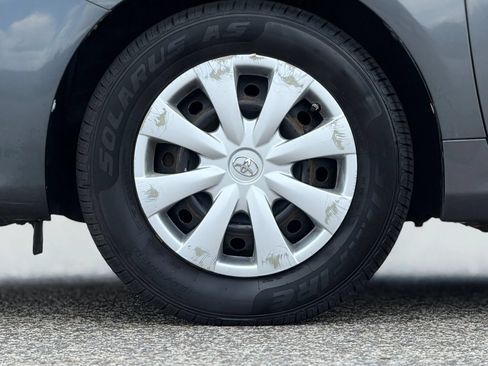 Used 2010 Toyota Corolla LE FWD image 29