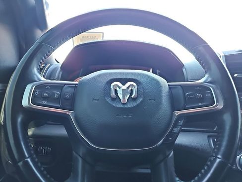 Used 2021 RAM 1500 Laramie AWD/4WD image 19