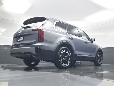 Used 2025 Kia Telluride S AWD/4WD image 48