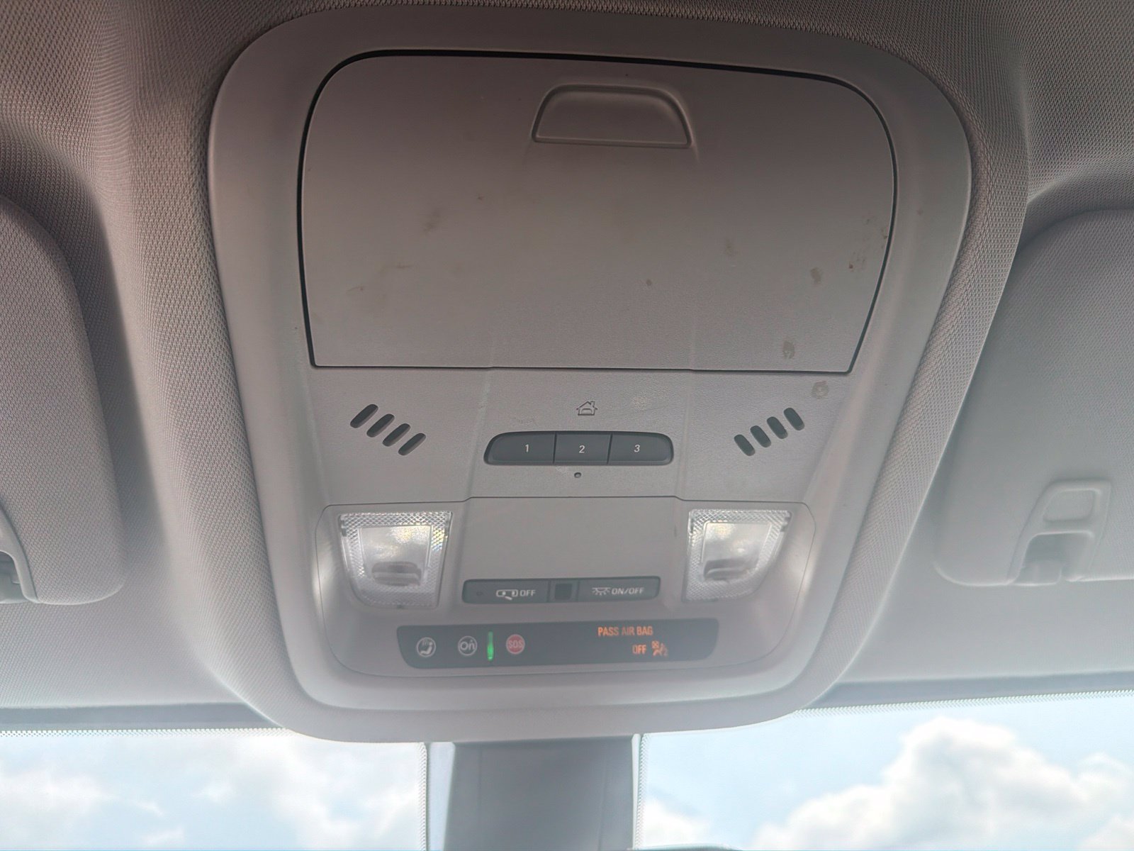 Used 2023 GMC Acadia SLT AWD/4WD image 18