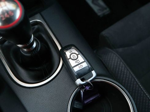 Used 2017 Ford Mustang Shelby GT350 w/ Electronics Package image 41