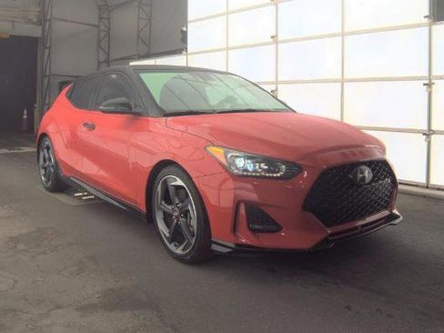 Used 2020 Hyundai Veloster Turbo Ultimate FWD image 3
