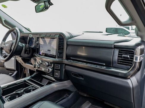Used 2023 Ford F350 Lariat image 17