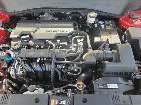 Used 2025 Hyundai Kona SEL image 10