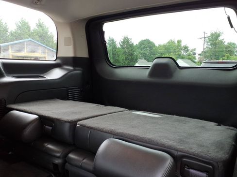 Used 2013 GMC Yukon Denali AWD/4WD image 12