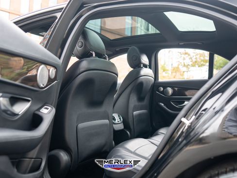 Used 2016 Mercedes-Benz C 300 4MATIC Sedan image 21