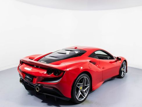 Certified 2020 Ferrari F8 Tributo image 2