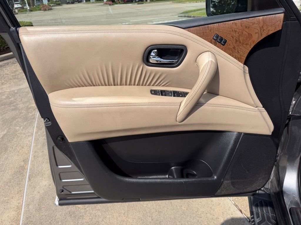 Used 2021 Nissan Armada SL w/ Captain's Chairs Package RWD image 12