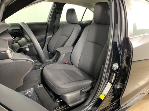 Used 2024 Toyota Corolla LE image 25