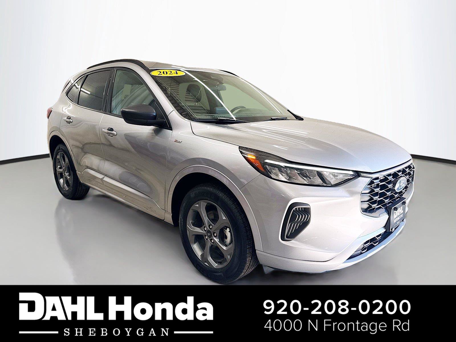 Used 2024 Ford Escape ST-Line AWD/4WD image 1