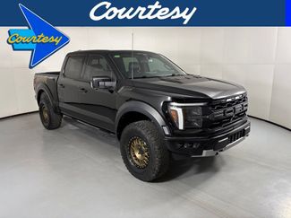 Used 2024 Ford F150 Raptor AWD/4WD video 1