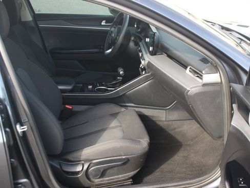 Used 2021 Kia K5 LXS image 26