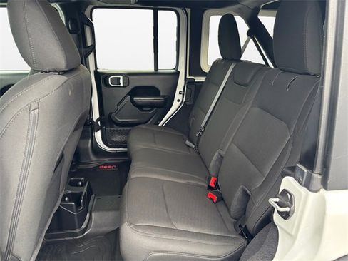 Used 2020 Jeep Wrangler Unlimited Sport S image 13