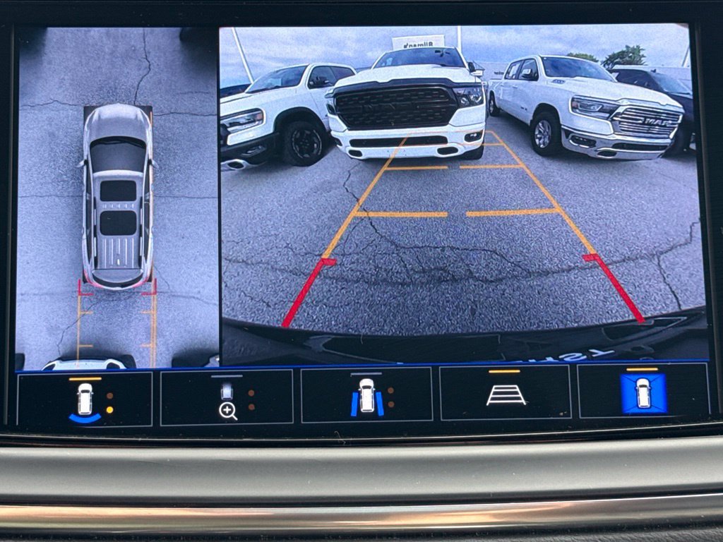 Used 2022 Buick Enclave Avenir w/ Avenir Technology Package AWD/4WD image 28