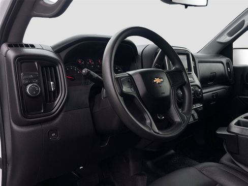 Used 2023 Chevrolet Silverado 1500 W/T RWD image 9