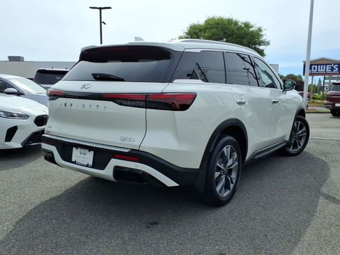 Certified 2023 INFINITI QX60 Luxe w/ Cargo Package AWD/4WD image 4