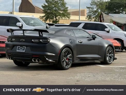 Used 2024 Chevrolet Camaro ZL1 RWD image 6