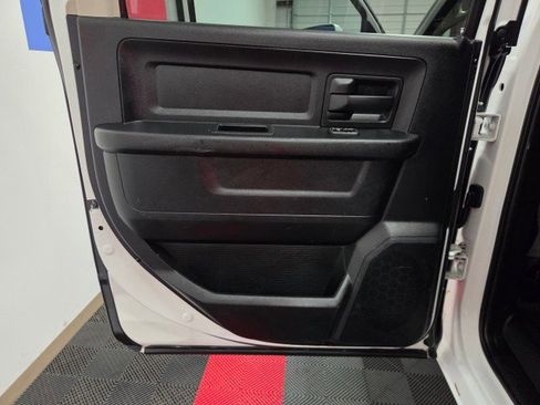 Used 2013 RAM 3500 Tradesman w/ Chrome Appearance Group image 37