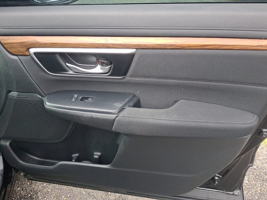Used 2017 Honda CR-V EX image 10