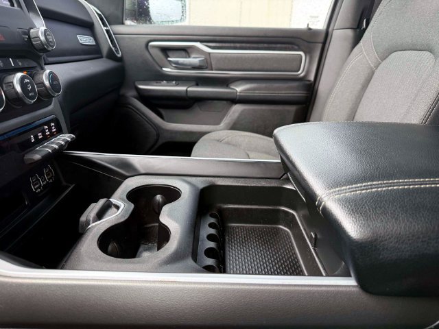 Used 2020 RAM 1500 Big Horn AWD/4WD image 32