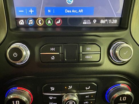 Used 2019 GMC Sierra 1500 Denali w/ Technology Package AWD/4WD image 32