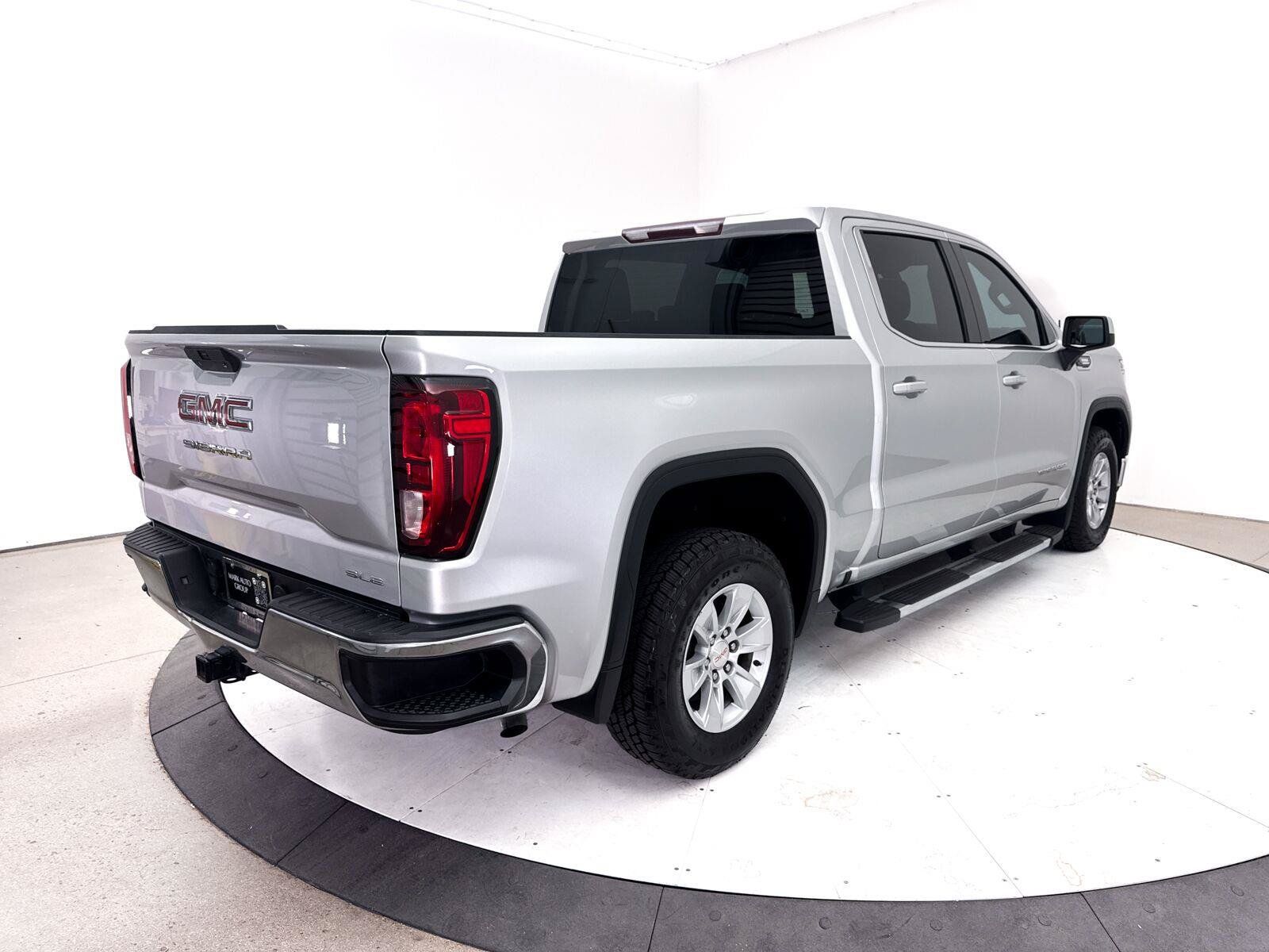 Used 2021 GMC Sierra 1500 SLE RWD image 10