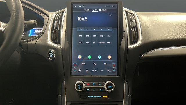 Used 2024 Ford Edge Titanium w/ Equipment Group 301A AWD/4WD image 13