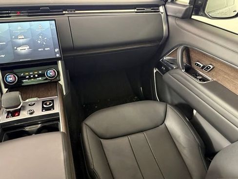 Used 2023 Land Rover Range Rover SE AWD/4WD image 26