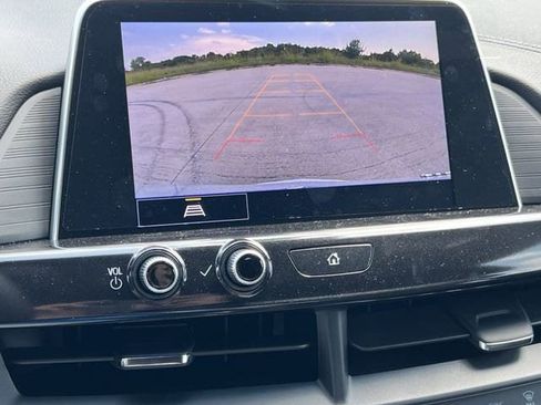 New 2025 Cadillac CT4 Premium Luxury image 17