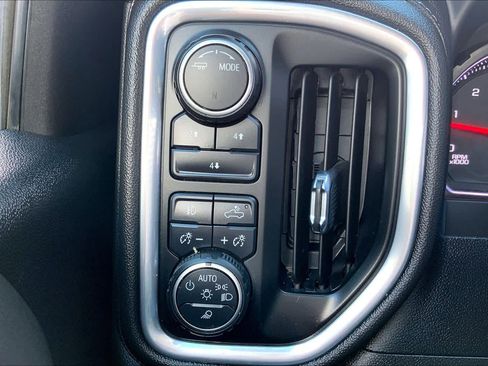 Used 2023 Chevrolet Silverado 2500 LT w/ Convenience Package image 35