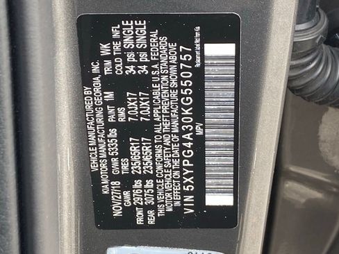 Used 2019 Kia Sorento FWD image 12