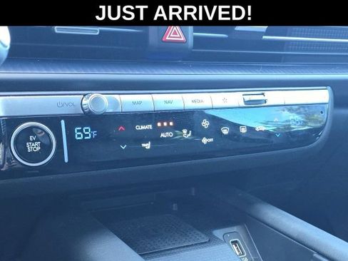 Used 2025 Hyundai Ioniq 6 SEL RWD image 17