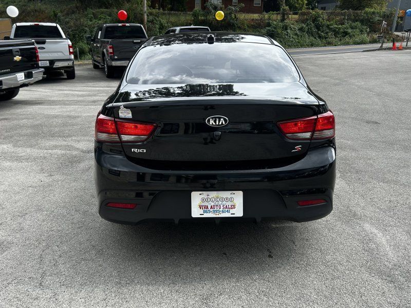 Used 2019 Kia Rio S FWD image 4