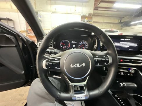 Used 2024 Kia K5 GT w/ GT1 Package image 14