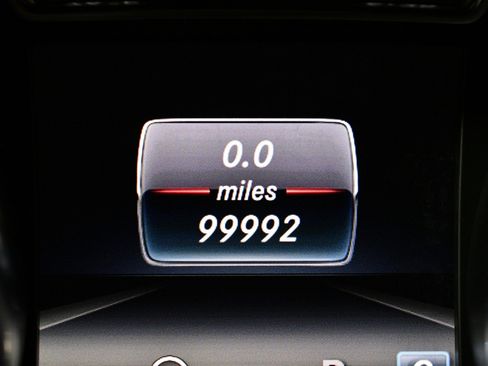 Used 2018 Mercedes-Benz GLE 43 AMG 4MATIC image 26