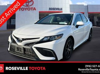 Used 2023 Toyota Camry SE video 1