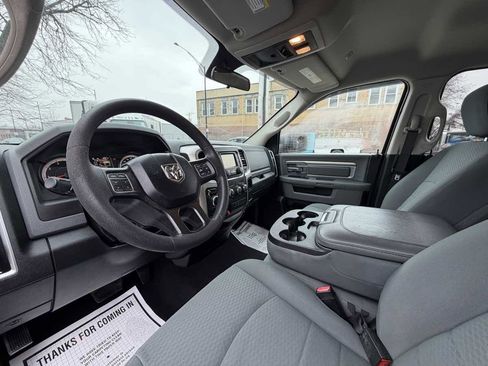 Used 2018 RAM 1500 Classic SLT image 14